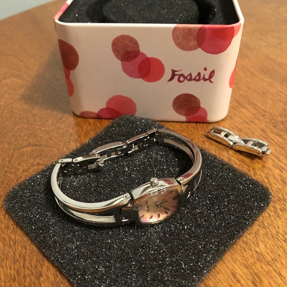 NWT Fossil Pink & Silver Analog Watch